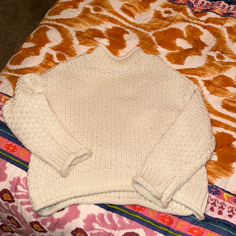 Lulus sweater